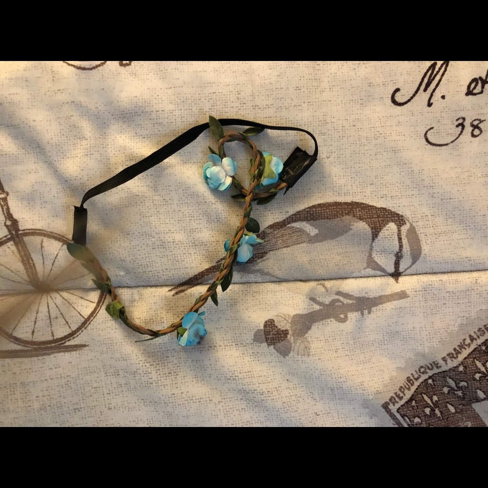 Blue head band